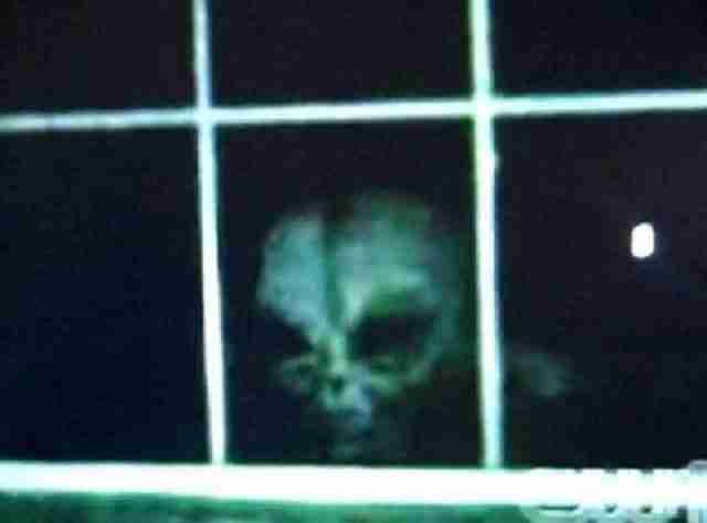 alienigenas-extraterrestres1-1-640x474 Fotos assustadoras na Deep Web de possíveis extraterrestres