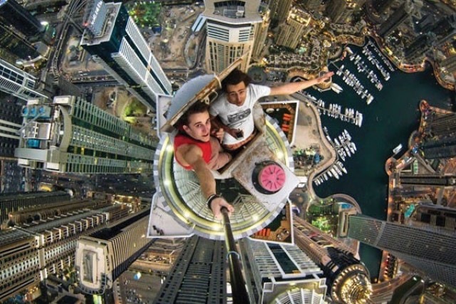 selfies-incriveis-Alexander-Remnec-Dubai As incríveis selfies de pessoas super corajosas