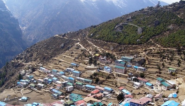 Namche-Bazaar-Nepal As 10 cidades mais elevadas do mundo