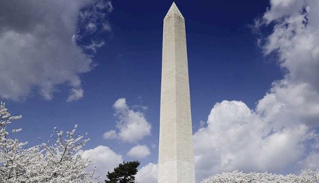 Monumento-de-Washington O Monumento de Washington é o edifício mais alto de Washington DC