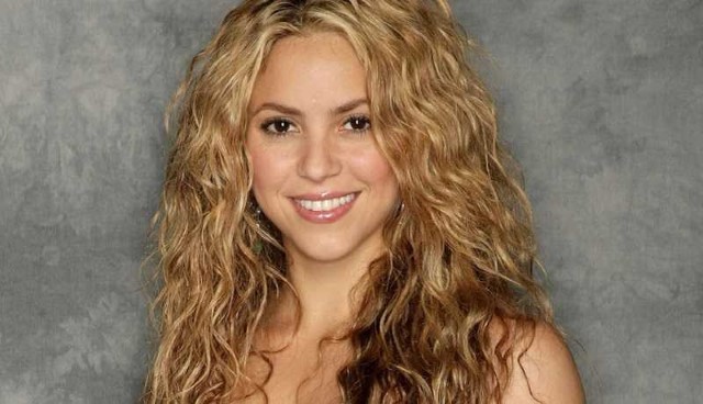 Shakira Conheça os famosos com QI acima do normal