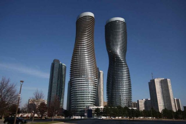 Absolute-World-Towers-640x428 Os 10 edifícios mais incríveis do mundo