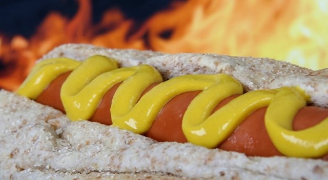 Cachorro-quente Os 10 piores alimentos para à sua saúde