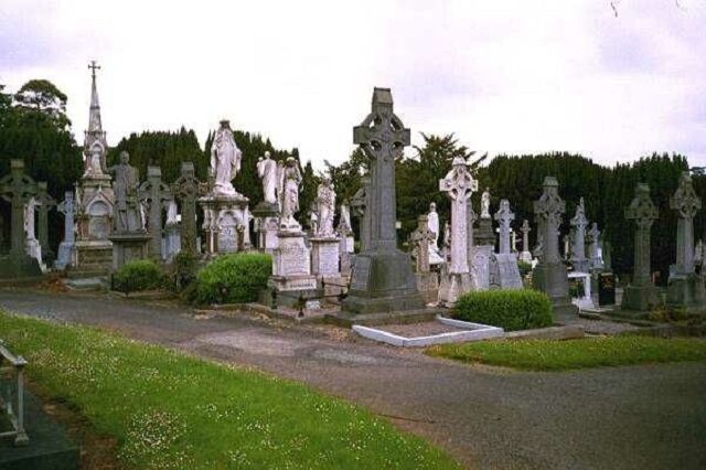 Cemiterio-Glasnevin-Dublin-Irlanda-640x426 Os 14 cemitérios mais assustadores do mundo