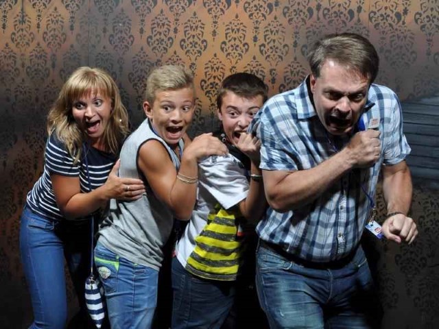 atracao-assustadora-nightmares-fear-factory48 50 fotos hilárias de sustos em Nightmares Fear Factory