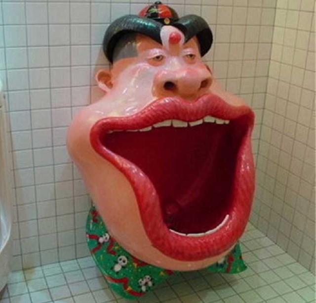 banheiros-e-mictorios-engracados5 Os 30 banheiros mais engraçados que você já viu