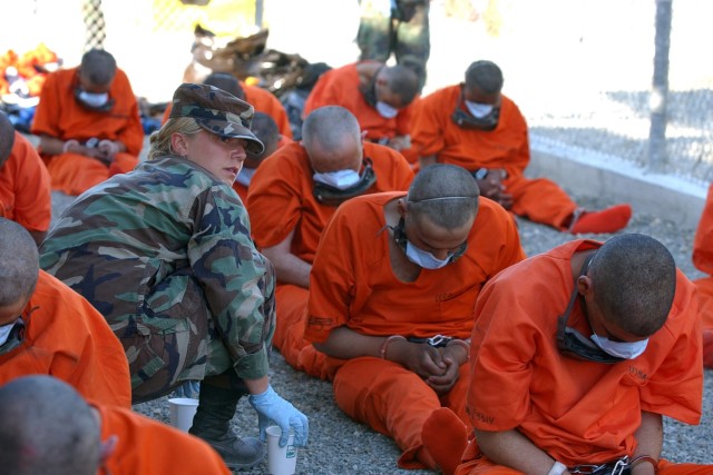 Baia-de-Guantanamo-Campo-de-Detencao-Cuba As 15 prisões mais perigosas do mundo