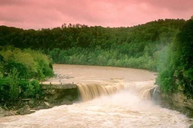 Cachoeira-Quedas-De-Kentucky As 15 cachoeiras mais lindas do mundo