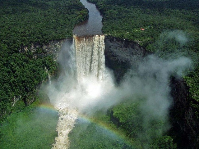Guiana-Cachoeira-Kaieteur As 15 cachoeiras mais lindas do mundo