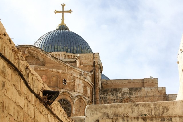 Igreja-do-Santo-Sepulcro-Jerusalem As 10 igrejas mais famosas do mundo